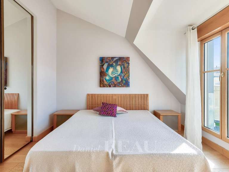 Appartement Paris 16e - 3 chambres - 139m²