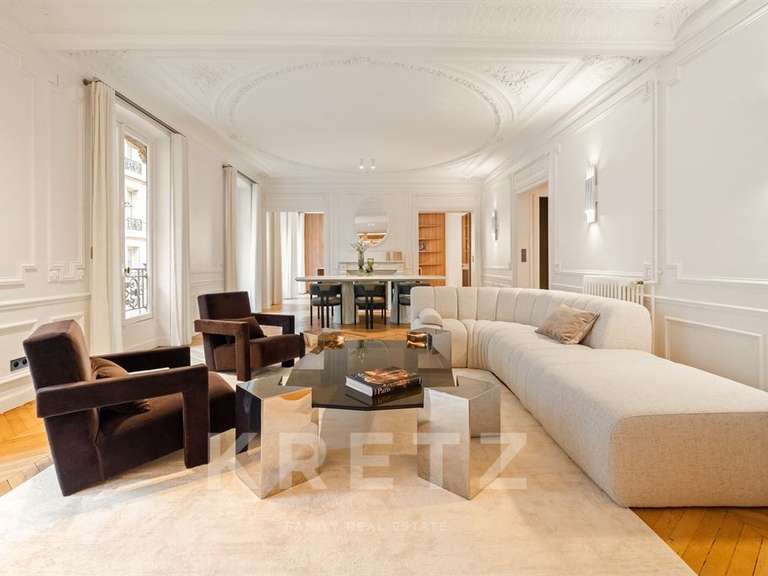 Appartement Paris 16e - 4 chambres - 225m²