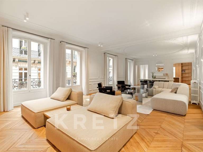 Appartement Paris 16e - 4 chambres - 225m²