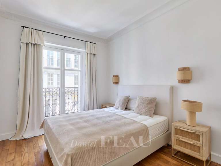 Appartement Paris 16e - 2 chambres - 86m²