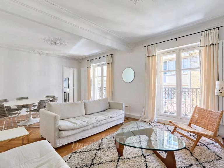 Appartement Paris 16e - 2 chambres - 86m²