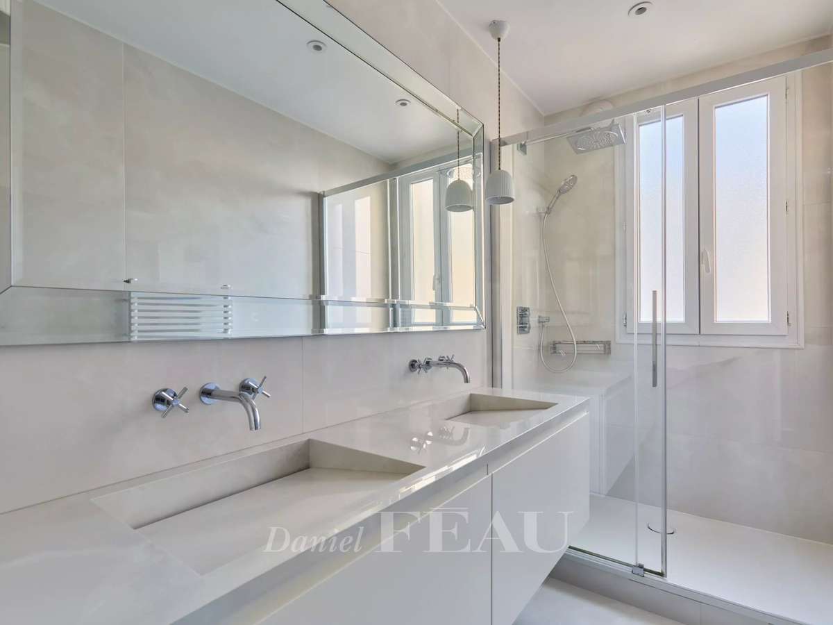 Appartement Paris 16e