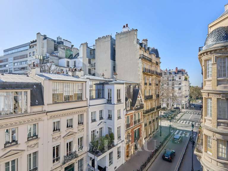 Appartement Paris 16e - 2 chambres - 86m²