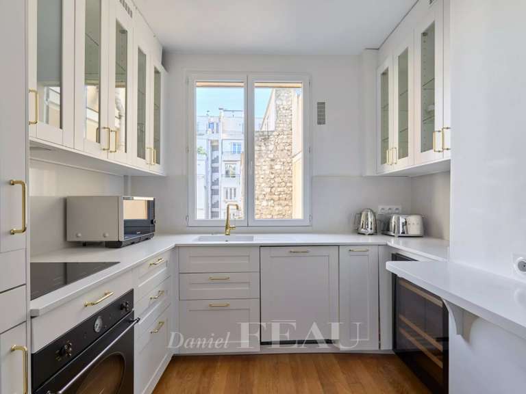 Appartement Paris 16e - 2 chambres - 86m²