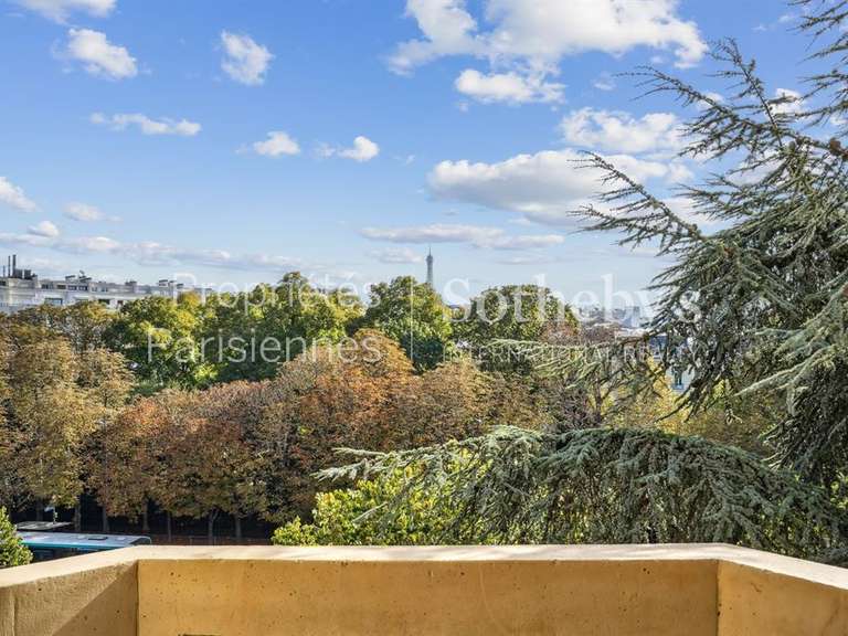 Appartement Paris 16e - 3 chambres - 403m²