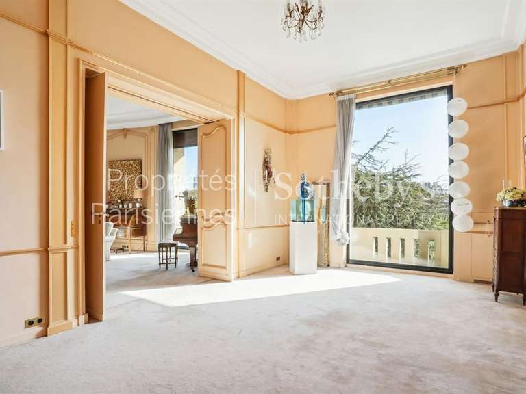 Appartement Paris 16e - 3 chambres - 403m²