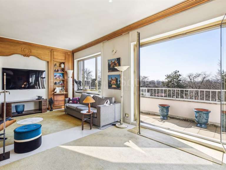 Appartement Paris 16e - 3 chambres - 193m²