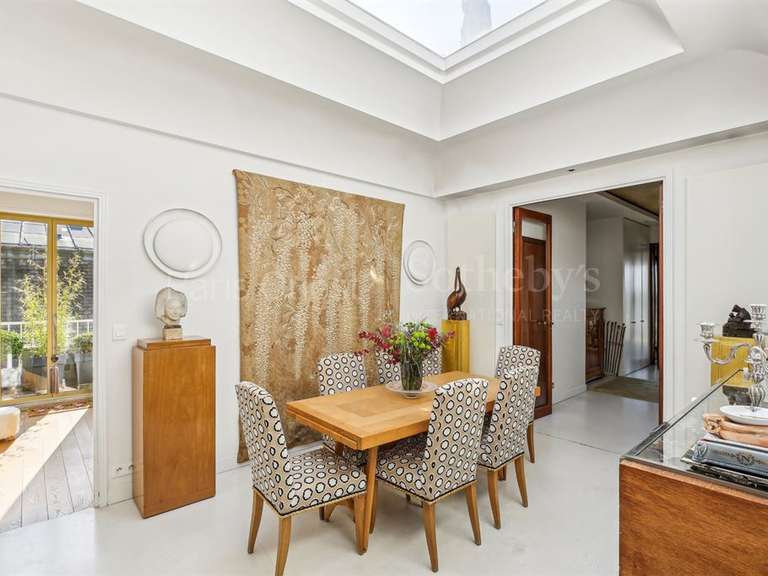 Appartement Paris 16e - 3 chambres - 193m²