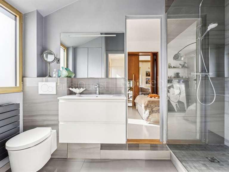 Appartement Paris 16e - 3 chambres - 193m²