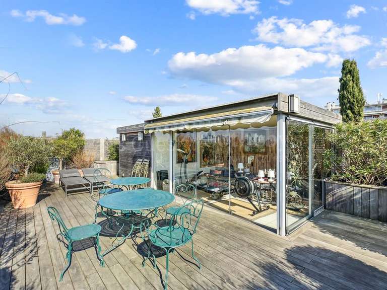 Appartement Paris 16e - 3 chambres - 193m²