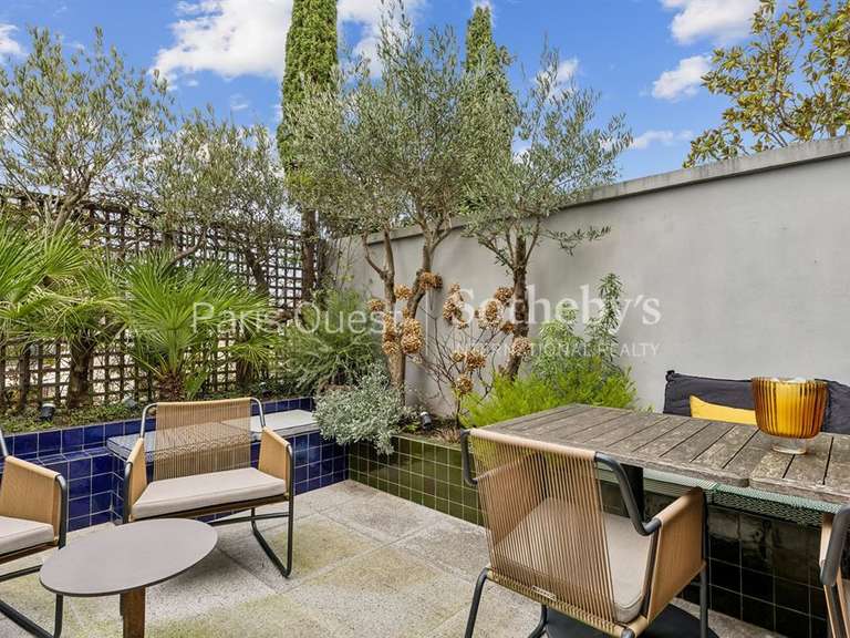 Appartement Paris 16e - 1 chambre - 85m²