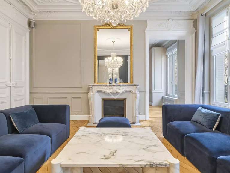 Appartement Paris 16e - 3 chambres - 155m²