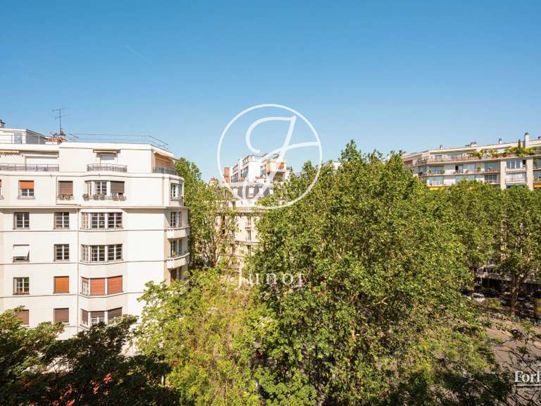 Apartment Paris 16e - 3 bedrooms - 126m²