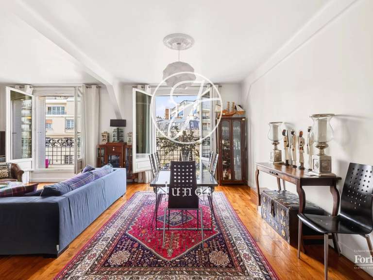 Appartement Paris 16e - 3 chambres - 126m²