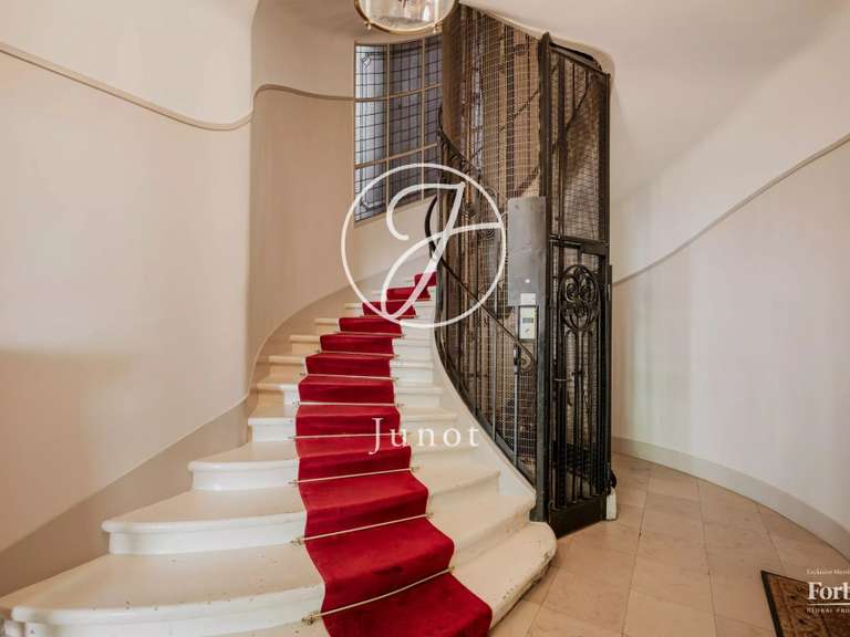 Apartment Paris 16e - 3 bedrooms - 126m²