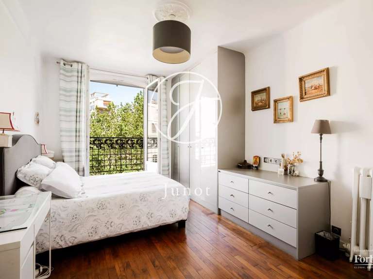 Apartment Paris 16e - 3 bedrooms - 126m²