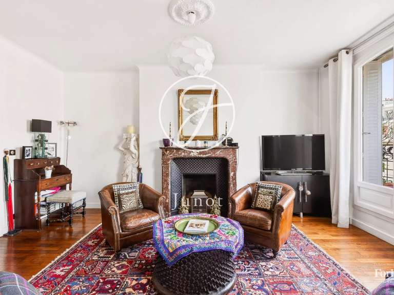 Appartement Paris 16e - 3 chambres - 126m²