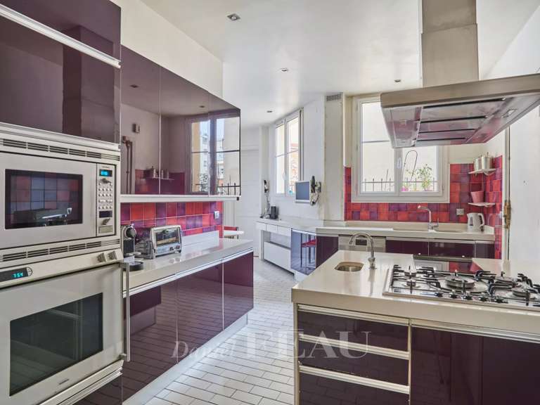 Appartement Paris 16e - 3 chambres - 227m²