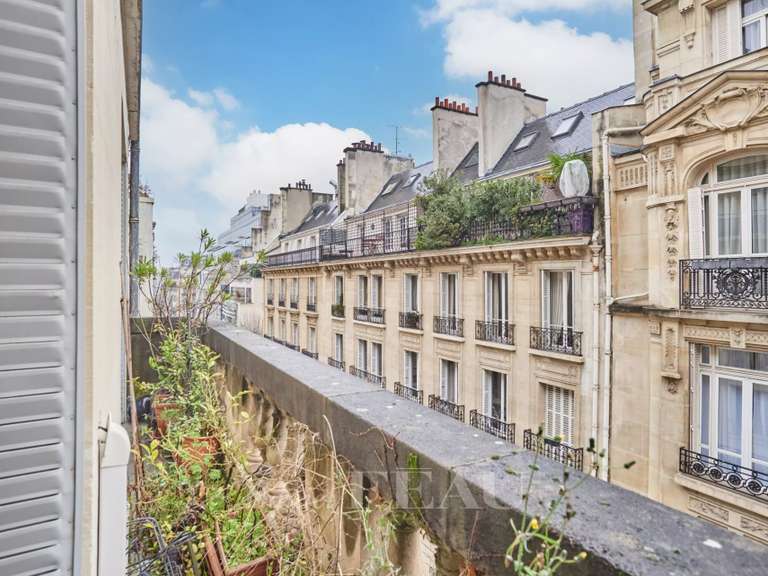 Appartement Paris 16e - 3 chambres - 227m²