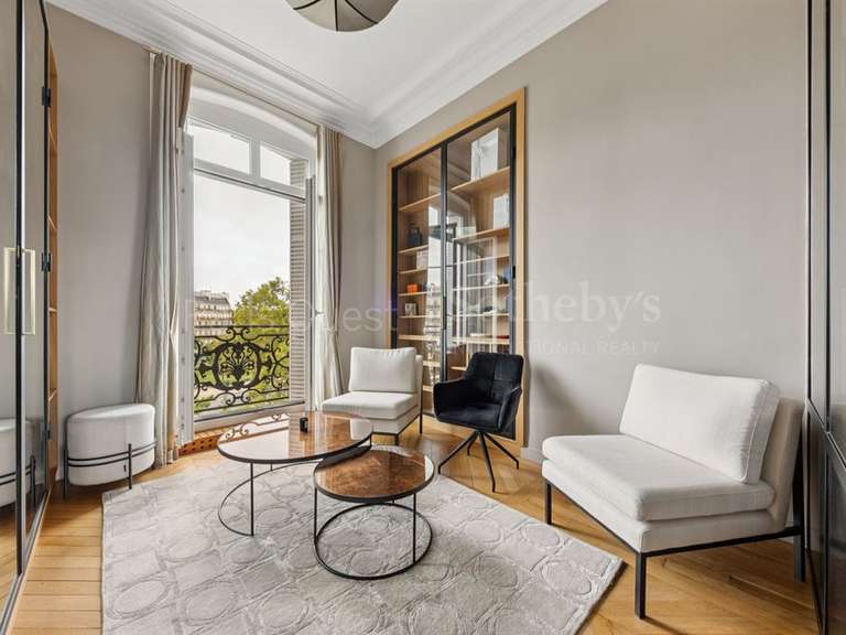Appartement Paris 16e - 4 chambres - 286m²