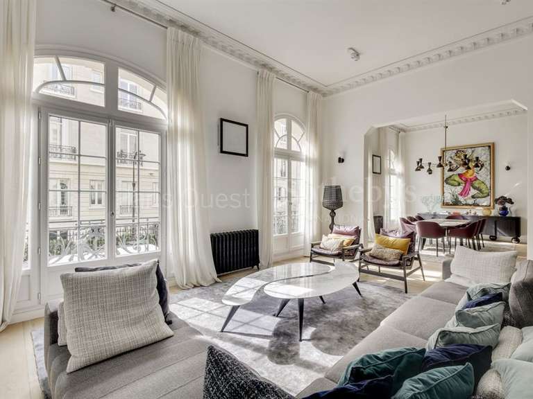 Appartement Paris 16e - 5 chambres - 333m²