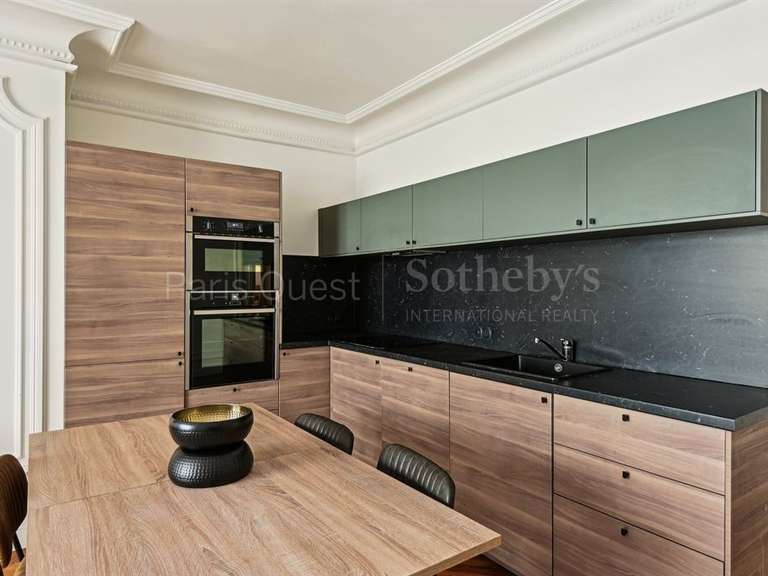 Appartement Paris 16e - 182m²