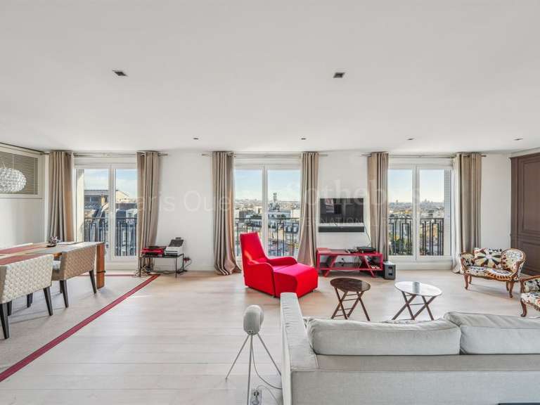 Appartement Paris 16e - 2 chambres - 130m²