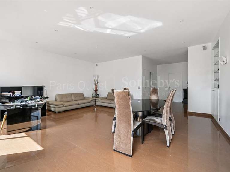 Appartement Paris 16e - 1 chambre - 93m²