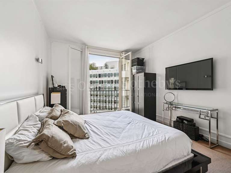 Appartement Paris 16e - 1 chambre - 93m²