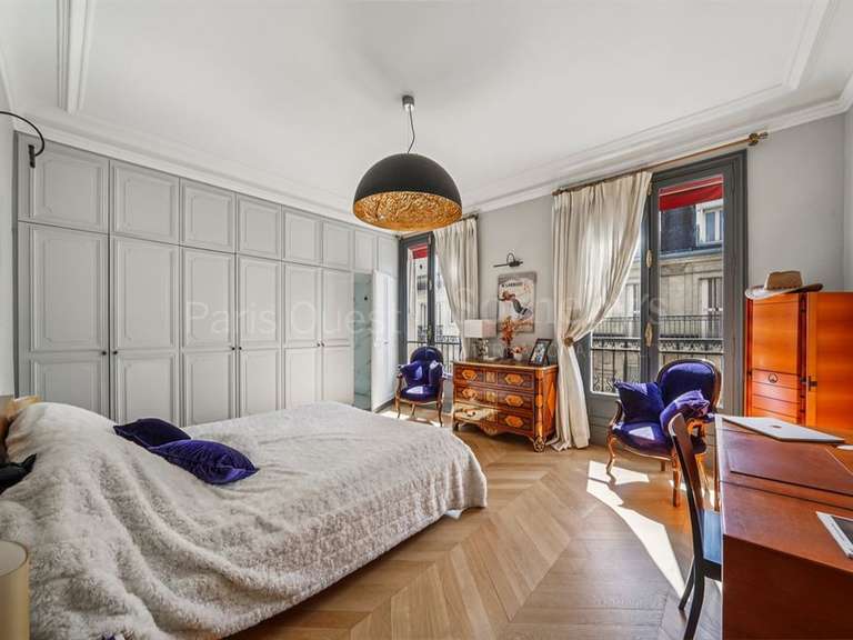 Appartement Paris 16e - 3 chambres - 155m²