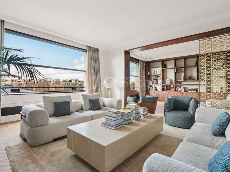 Appartement Paris 16e - 4 chambres - 293m²