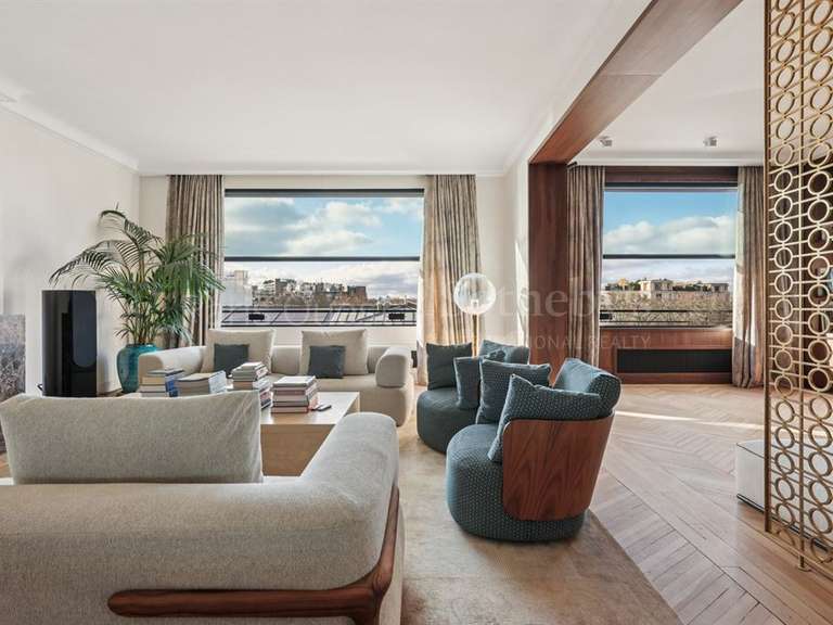 Appartement Paris 16e - 4 chambres - 293m²