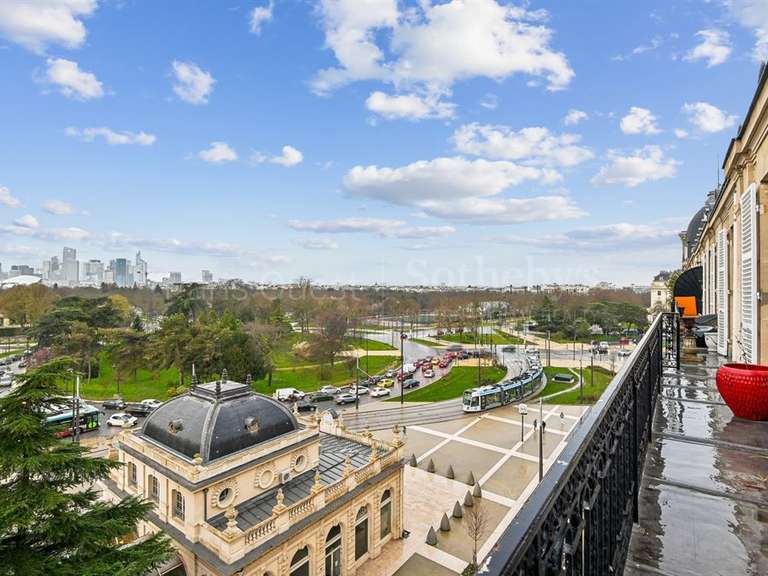 Appartement Paris 16e - 183m²