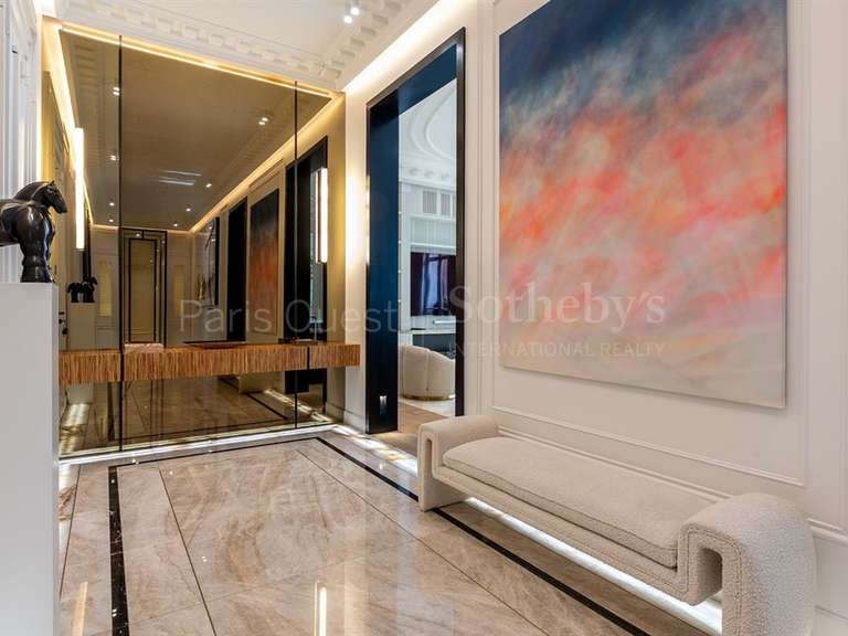 Appartement Paris 16e - 2 chambres - 259m²