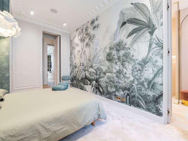 Appartement Paris 16e - 2 chambres - 259m²