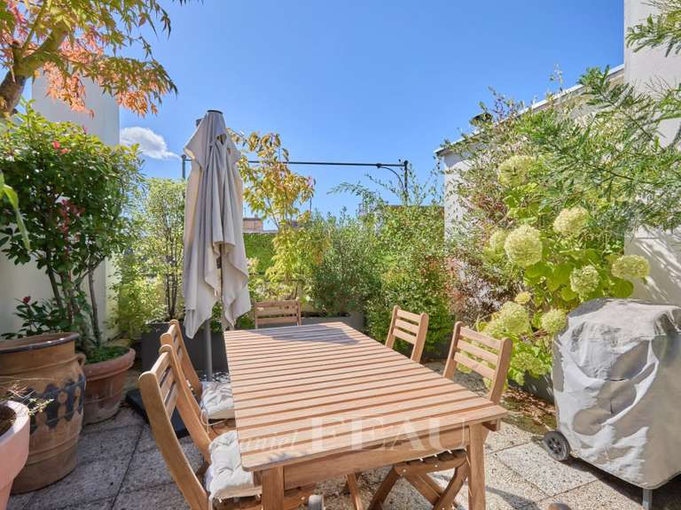 Appartement Paris 16e - 1 chambre - 73m²