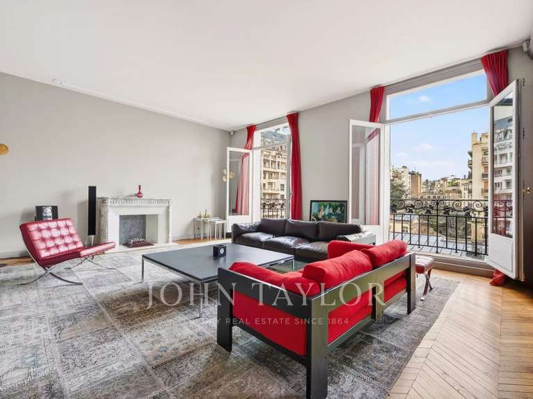Appartement Paris 16e - 4 chambres - 256m²