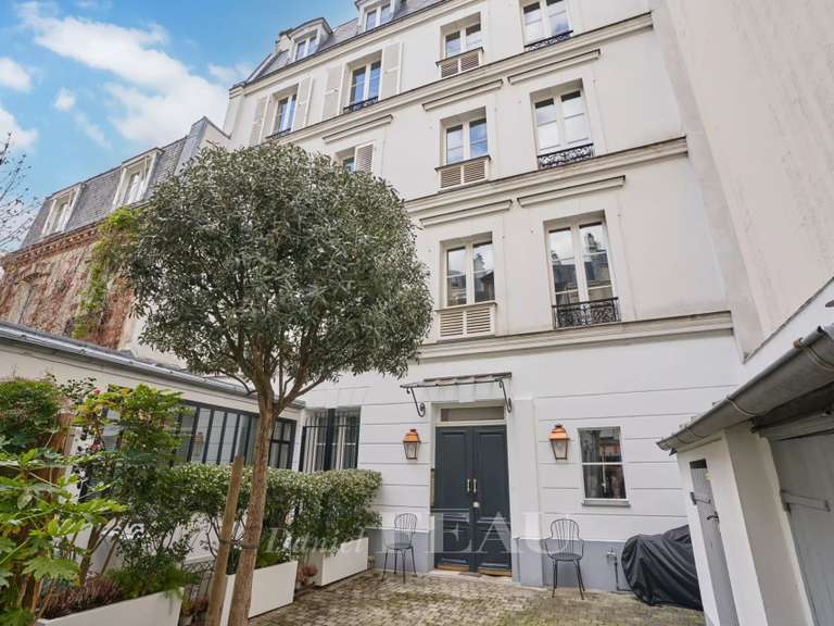 Appartement Paris 16e - 2 chambres - 62m²