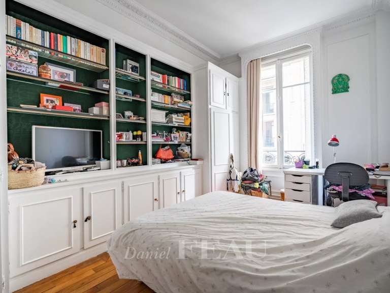 Appartement Paris 16e - 2 chambres - 73m²