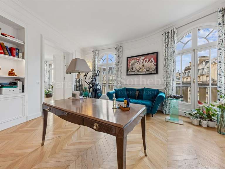 Appartement Paris 16e - 4 chambres - 285m²