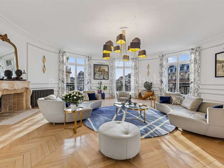 Appartement Paris 16e - 4 chambres - 285m²