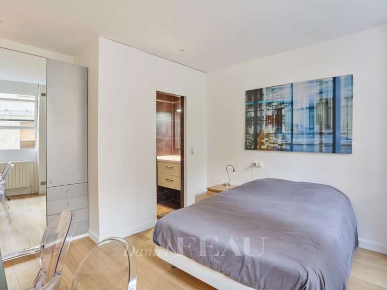 Appartement Paris 16e - 4 chambres - 148m²