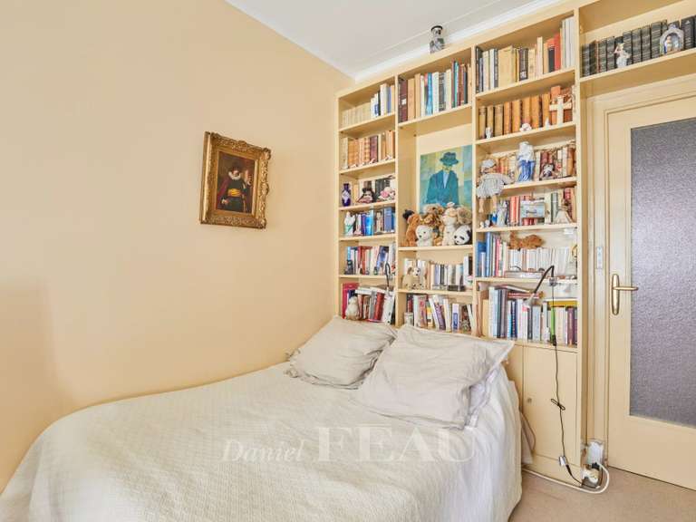 Appartement Paris 16e - 3 chambres - 110m²