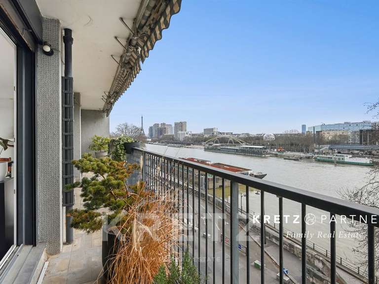 Appartement Paris 16e - 3 chambres - 124m²