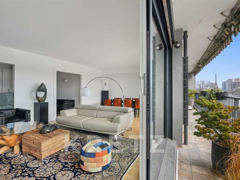 Appartement Paris 16e - 3 chambres - 125m²