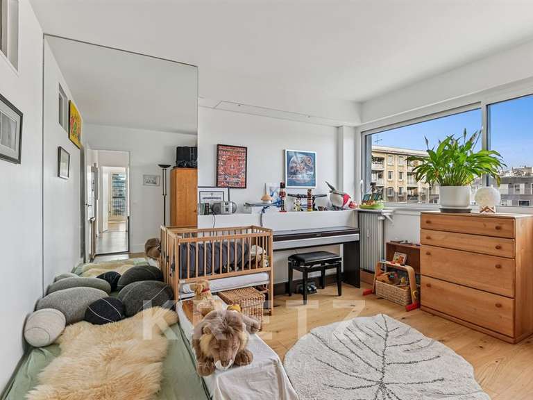 Appartement Paris 16e - 3 chambres - 124m²