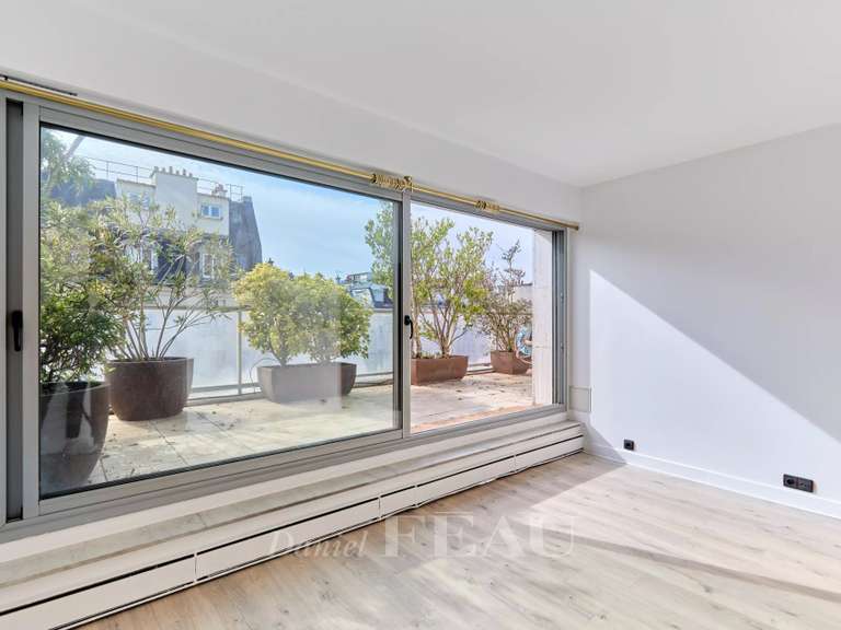 Apartment Paris 16e - 4 bedrooms - 138m²