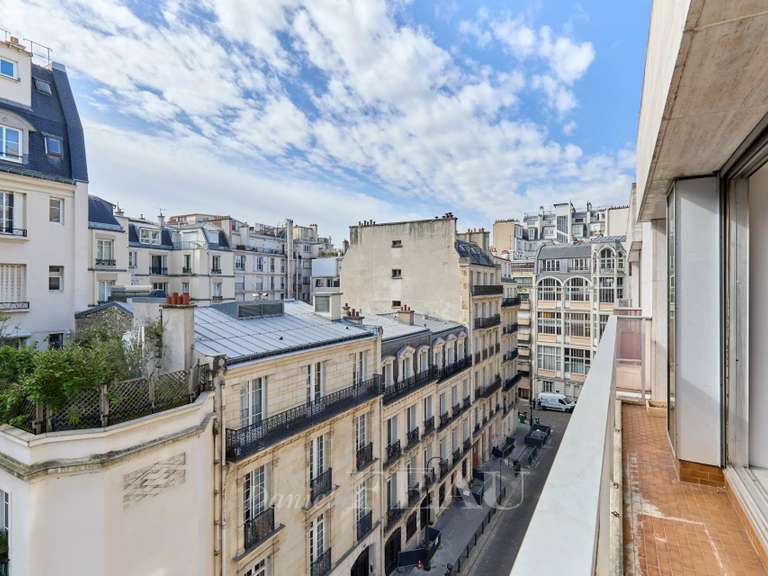 Apartment Paris 16e - 4 bedrooms - 138m²
