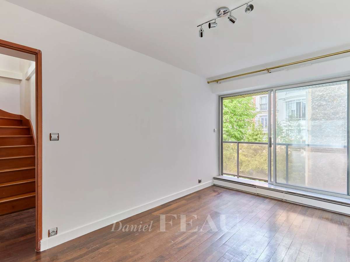 Apartment Paris 16e