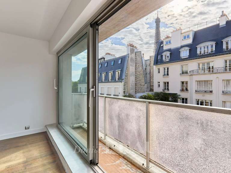 Apartment Paris 16e - 4 bedrooms - 138m²
